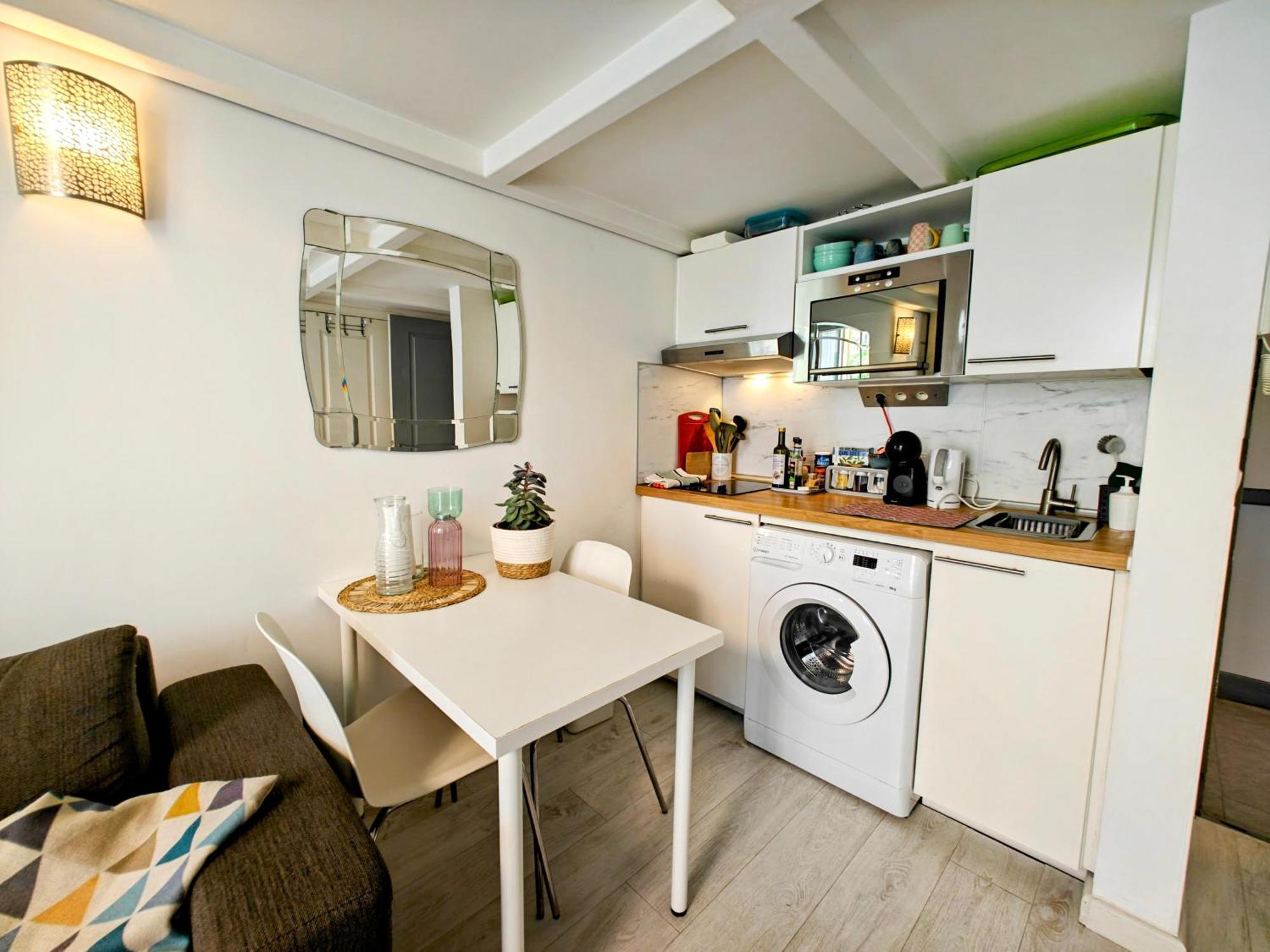 Apartamento Duplex Central Close Beaches And Shops And Balcony Niza Habitación foto